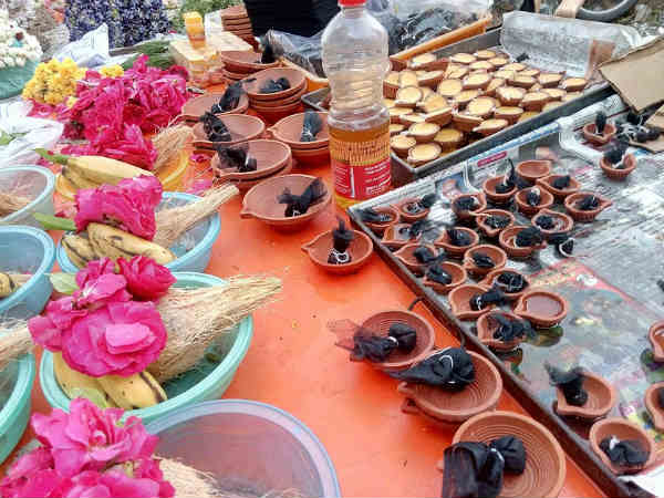 பக்தர்கள் வேண்டுதல்