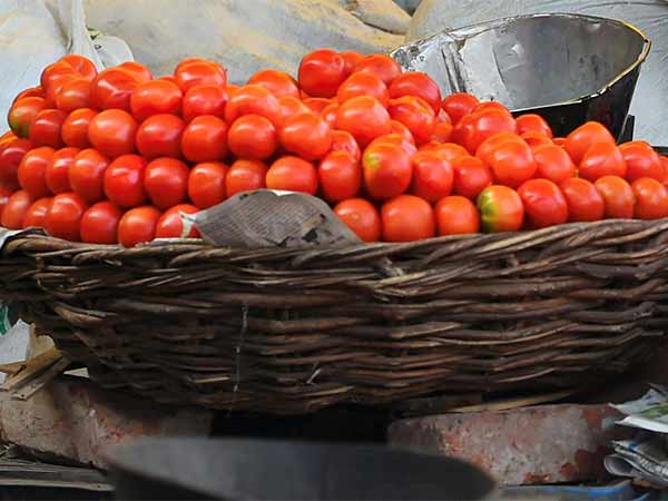 மேலும் குறையும்