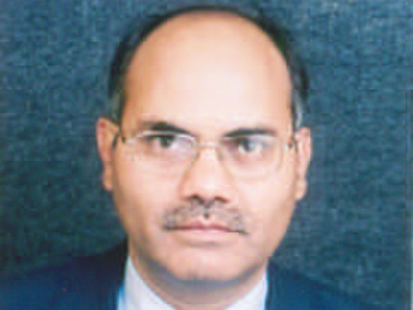 Judge OP Saini say 2G charge sheet hasn't prepared well Judge OP Saini say 2G charge sheet hasn't prepared well