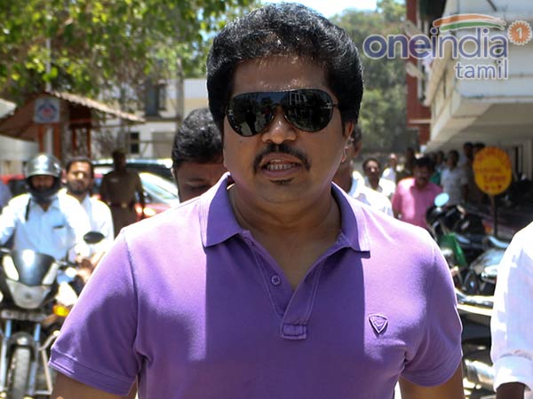 தொண்டர்களின் ஆதரவு எங்களுக்குதான்