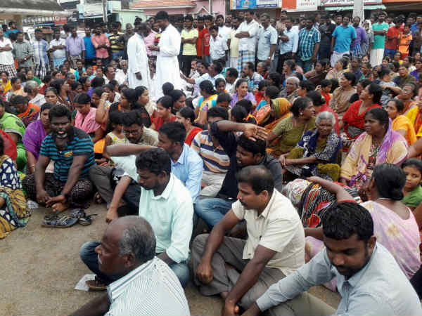 களையிழந்த கொண்டாட்டம்