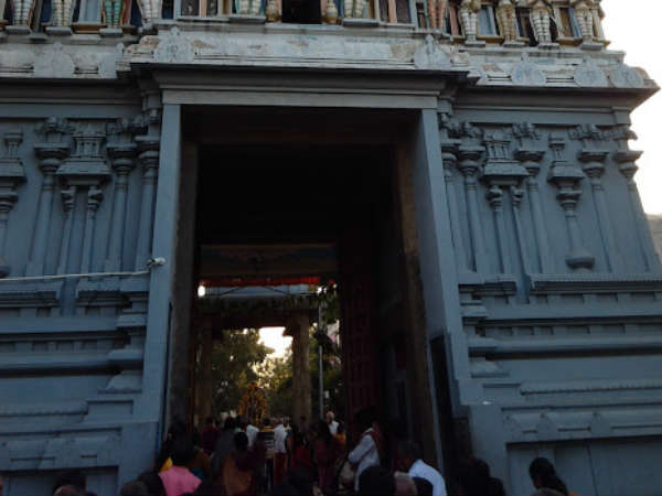 திறக்கப்படும் கோயில் நடை