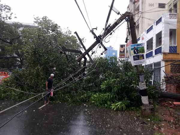 Central team arriving today to view damage caused by ockhi strom Central team arriving today to view damage caused by ockhi strom