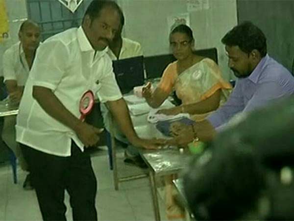 DMK candidate Maruthu Ganesh caste his vote DMK candidate Maruthu Ganesh caste his vote