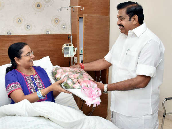 Tamilnadu Chief Secretary Girija Vaidyanathan admitted in Hospital for treatment Tamilnadu Chief Secretary Girija Vaidyanathan admitted in Hospital for treatment
