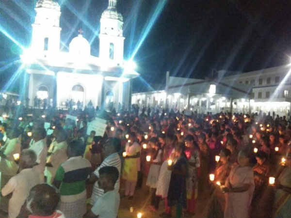 Protest continuous by Fourth day on Fishermen Rescue in Kanyakumari village Protest continuous by Fourth day on Fishermen Rescue in Kanyakumari village