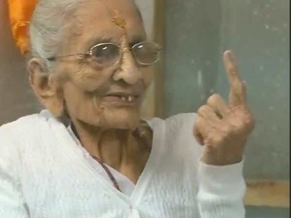 Modi's mother cast vote in Gandhinagar Modi's mother cast vote in Gandhinagar