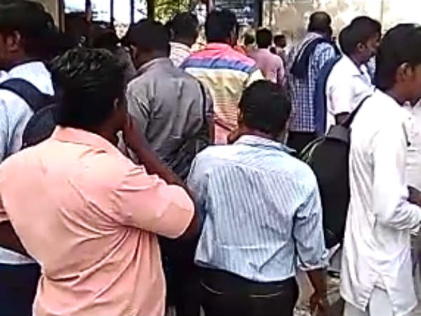 Rajinikanth fans gathered at Poesgarden to wish him Rajinikanth fans gathered at Poesgarden to wish him