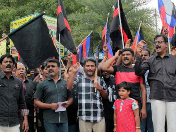 Coimbatore Thanthai Periyar Dravida Kazhagam party cadres arrested who tried to protest in front of military base Coimbatore Thanthai Periyar Dravida Kazhagam party cadres arrested who tried to protest in front of military base