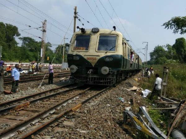 Chennai EMU derails Chennai EMU derails