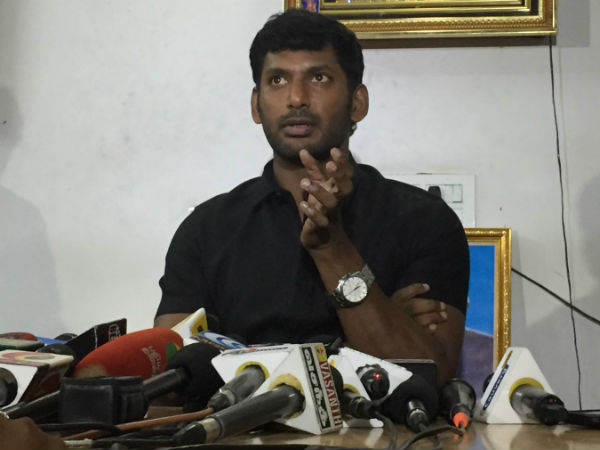 Actor Vishal says his full supports TTV Dinakaran Actor Vishal says his full supports TTV Dinakaran