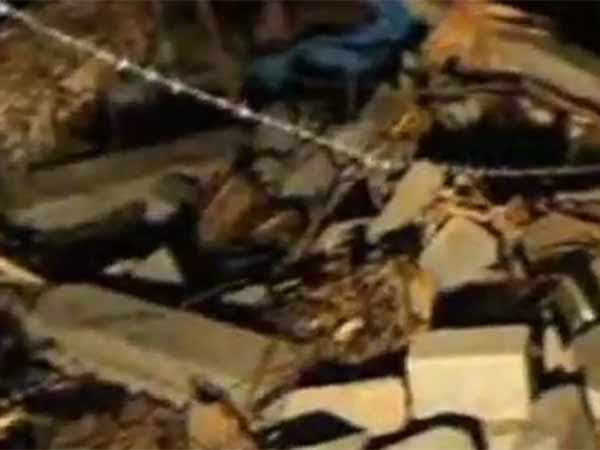 Thiruvannamalai orphanage compound wall collapsed: Two dead Thiruvannamalai orphanage compound wall collapsed: Two dead