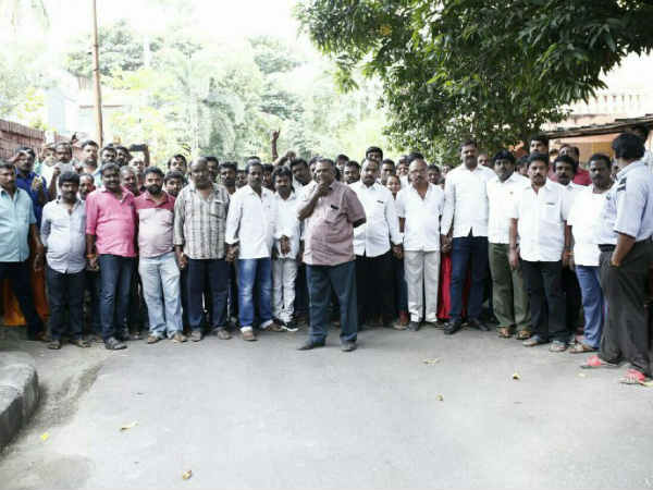 அரசியல் விழிப்புணர்வு தேவை