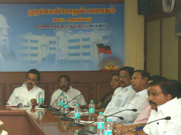 அடக்கி வாசித்த ஆர்.கே.நகர் புள்ளி