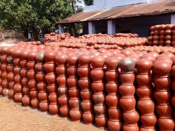 குடும்பத்திற்கு வருமானம்