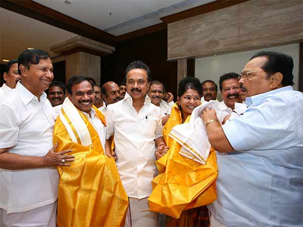 ஈரோட்டில் மாநாடு
