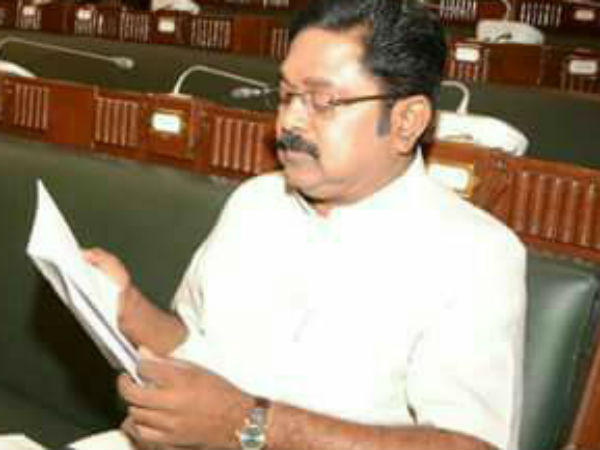 கேப்டனின் இருக்கை