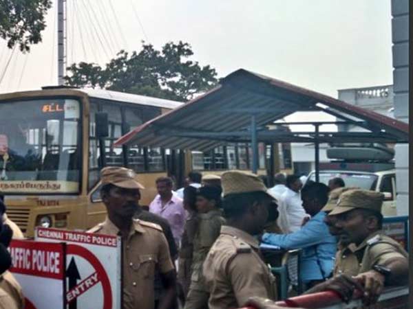 மக்கள் உயிருக்கு மதிப்பில்லையா?