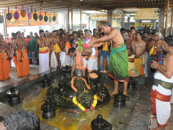 வாஸ்து பூஜைக்கு ஏற்ற நட்சத்திரங்கள்