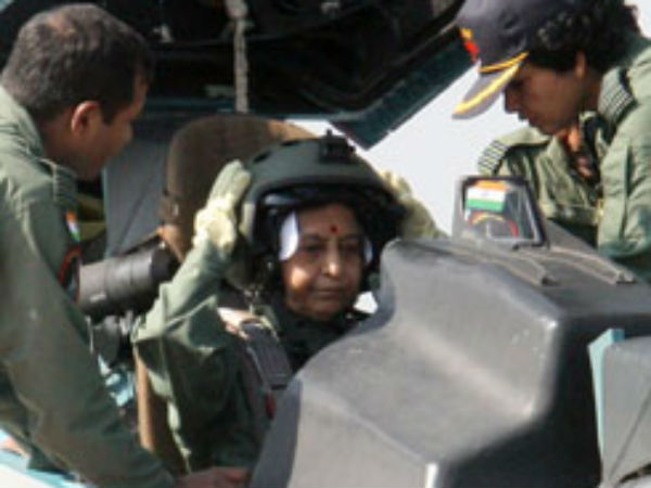 முதல் பெண்மணி பிரதீபா பாட்டீல்