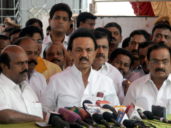 Stalin orders dmk workers to do road blockade if govt not withdraw bus fare Stalin orders dmk workers to do road blockade if govt not withdraw bus fare