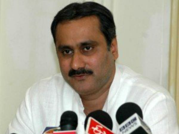 Dr Anbumani Ramadoss seeks probe into the death of TN Student in Delhi Dr Anbumani Ramadoss seeks probe into the death of TN Student in Delhi