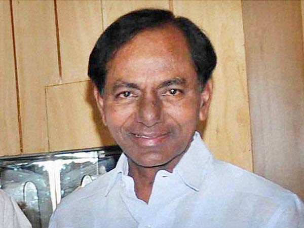 முதலில் யார் கைது?