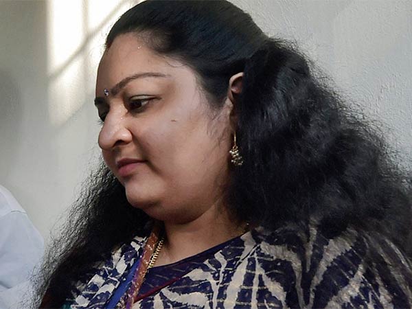 We have to watch Actor Rajinikanth political move says J Deepa We have to watch Actor Rajinikanth political move says J Deepa