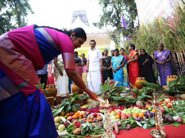 பயபக்தியுடன் தரிசனம்