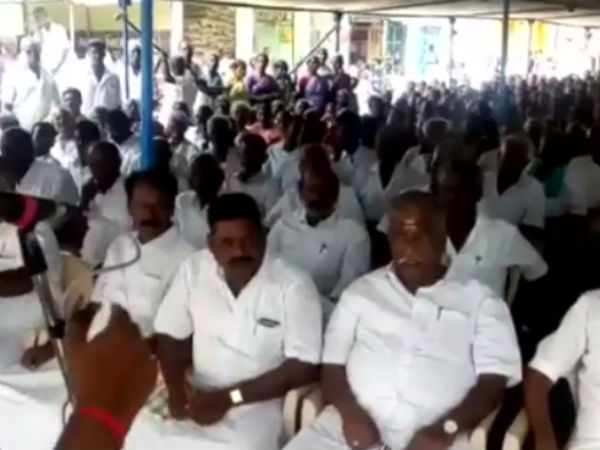 Officials not coming to peace talk with farmers in tuticorin Officials not coming to peace talk with farmers in tuticorin