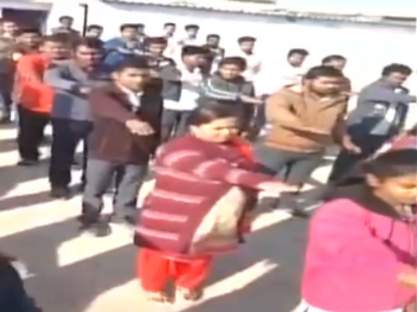MP students asked to pledge not to vote for BJP MP students asked to pledge not to vote for BJP