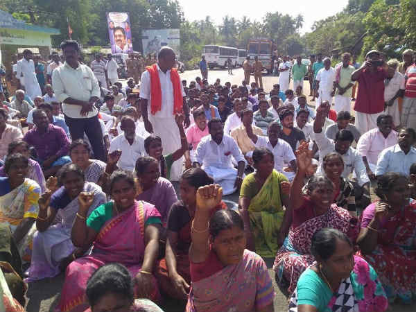 Communal Clash due to New year celebrations between two villages in Tanjore Communal Clash due to New year celebrations between two villages in Tanjore