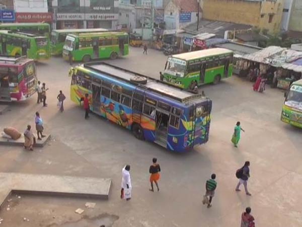 Private buses in Chennai not to charge from the passengers: Tamil Nadu government Private buses in Chennai not to charge from the passengers: Tamil Nadu government