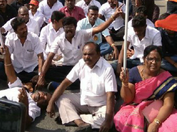 அனைத்துக் கட்சிக் கூட்டம்
