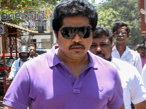 TTV Dhinakaran Brother Bhaskaran got bail in Lexus Car Case TTV Dhinakaran Brother Bhaskaran got bail in Lexus Car Case