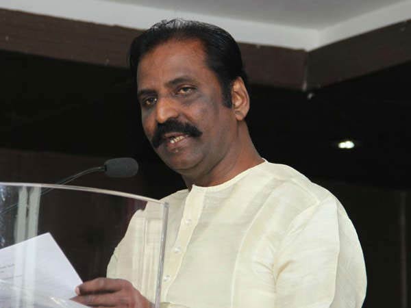 Vairamuthu clarifies his article on Aandal Vairamuthu clarifies his article on Aandal
