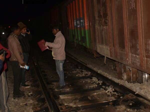 10 boxes were derailed in a freight train accident in Madhya Pradesh 10 boxes were derailed in a freight train accident in Madhya Pradesh
