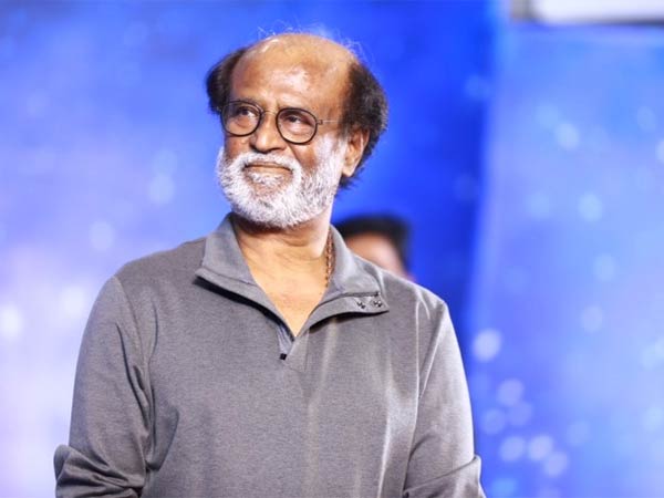 இப்போதுதான் பெயரே கேட்கிறார்