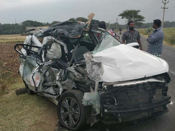 car accident kills textile owner in nellai car accident kills textile owner in nellai