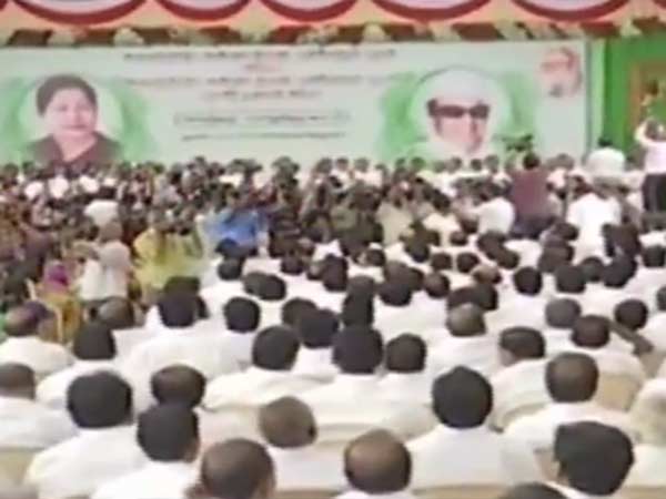 ஆபாசமாக அர்ச்சிக்கும் அமைச்சர்