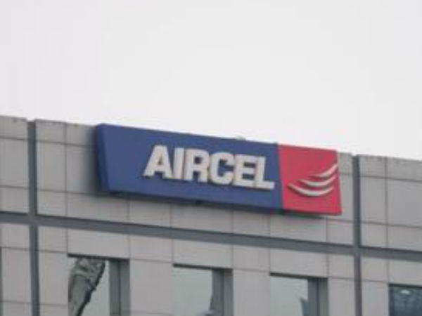 Aircel network failure kills an old man met with accident Aircel network failure kills an old man met with accident