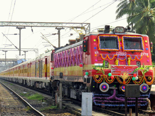 200 ரூபாயில் பயணம்