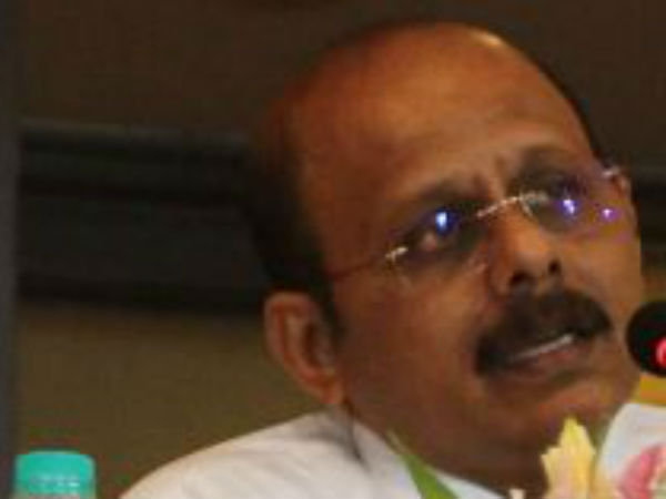 மறுத்த சுகாதாரத்துறை செயலாளர்