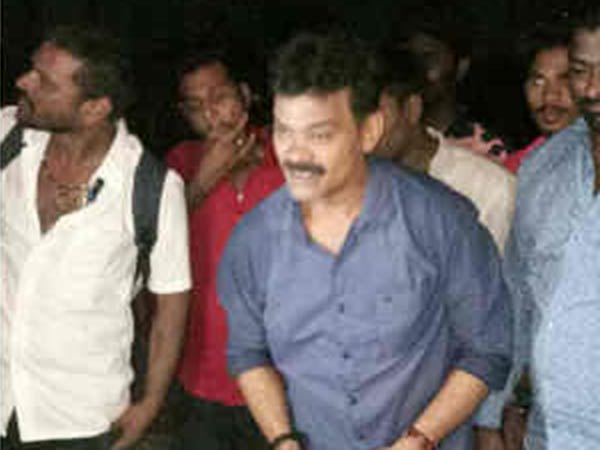 பினுவுடன் மயிலை சிவா
