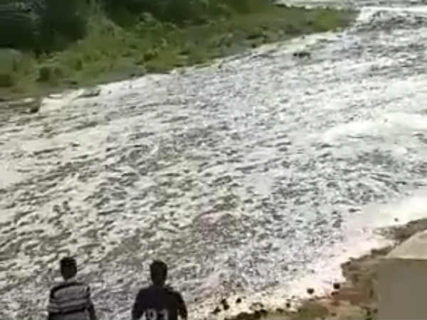 வயிறு எறிகிறது