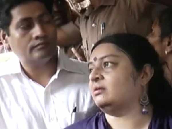 தீபாவும் உடந்தை?