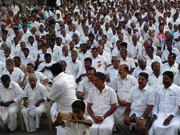 கட்சியினர் உறுதி