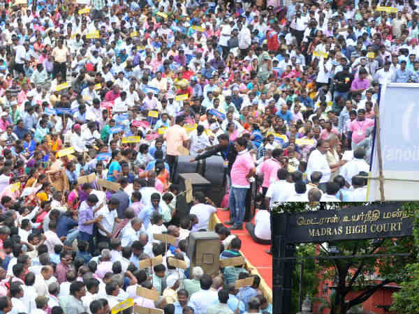 Madras HC rejects to lift ban on Jacto jio protest Madras HC rejects to lift ban on Jacto jio protest