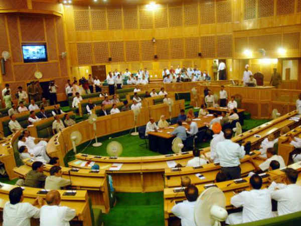NC MLAs shout ‘Pakistan zindabad’ slogans in JK assembly NC MLAs shout ‘Pakistan zindabad’ slogans in JK assembly