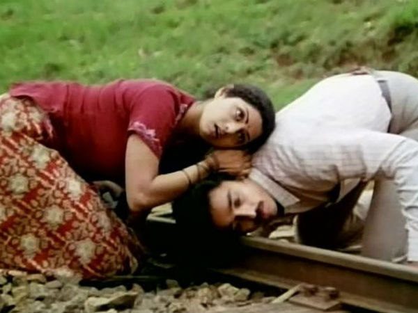 கமல், ரஜினியுடன் வளர்ந்தார்